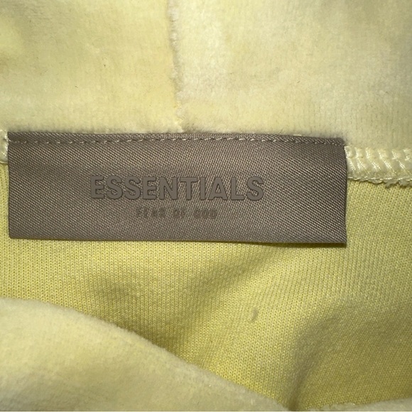 Fear of God Essentials Hoodie Womens XL Off White Relaxed Fleece Core Collection - Picture 2 of 16